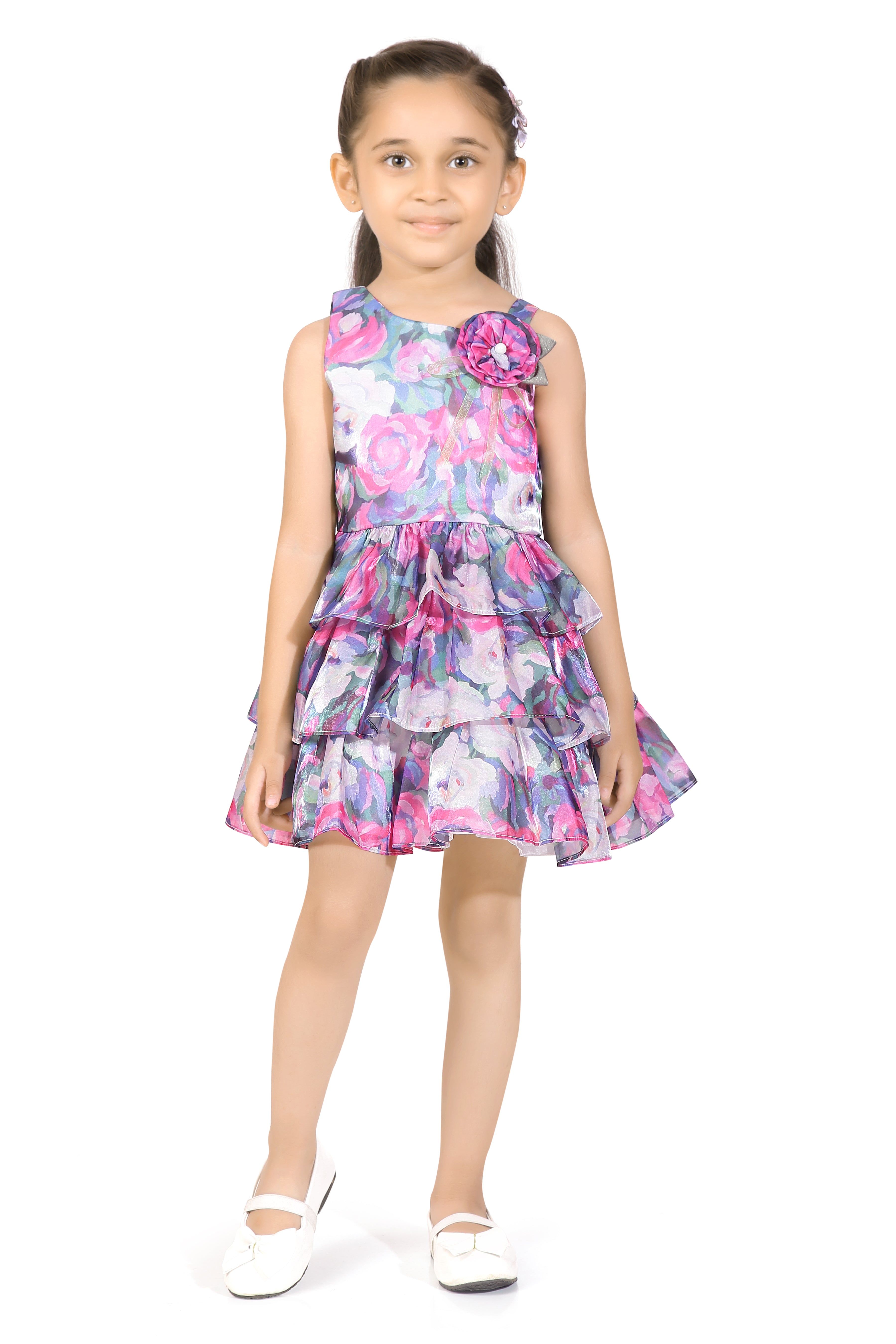 Floral Printed Sleeveless Dress with Spaghetti Neckline and Fancy Broach