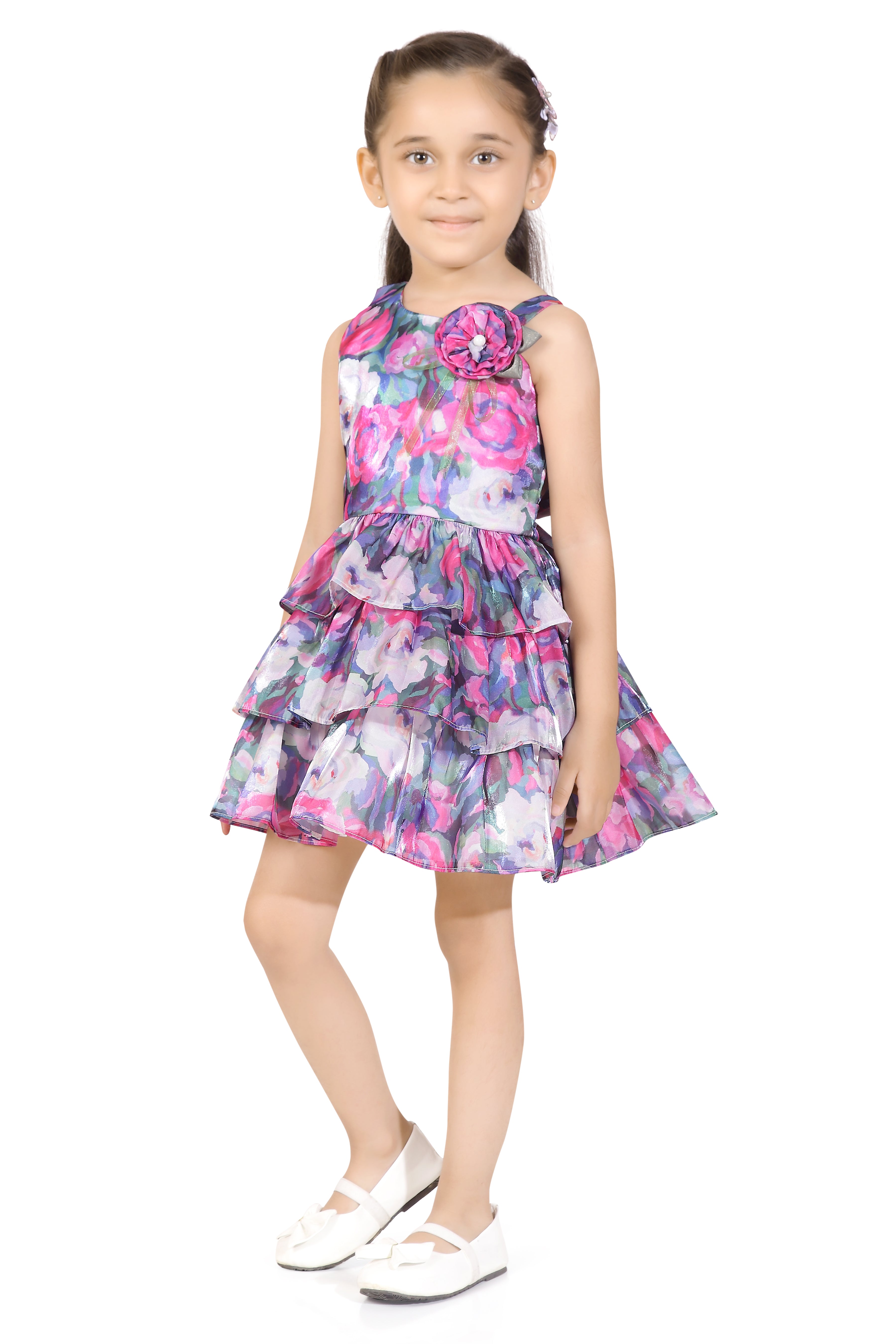 Floral Printed Sleeveless Dress with Spaghetti Neckline and Fancy Broach