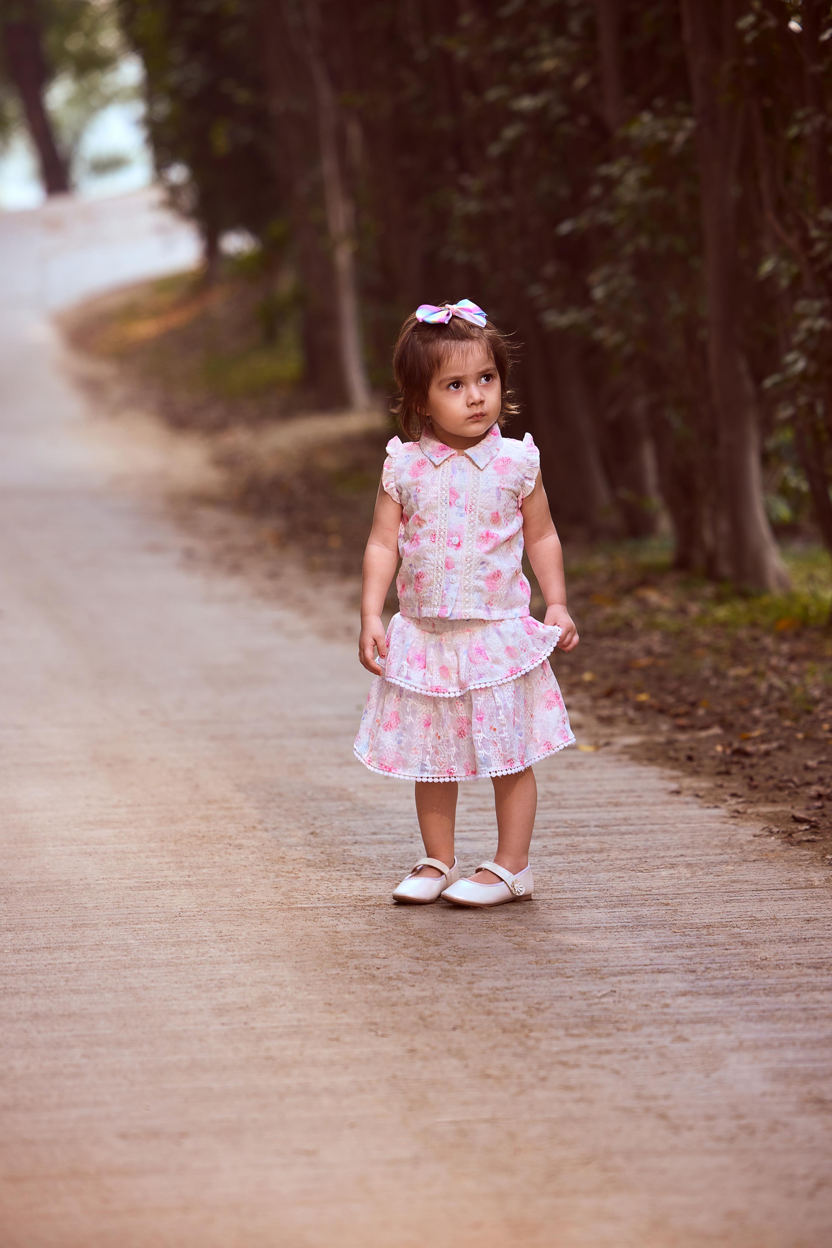 Collar Neck Sleeveless Frill Top with Layered Shirt & Button Details